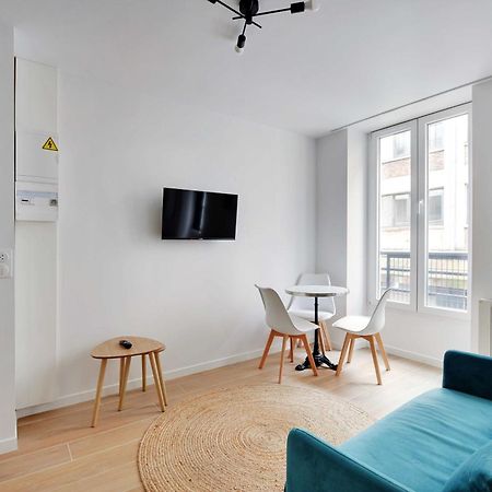 Newly Renovated Appartements Residence Republique Париж Екстериор снимка