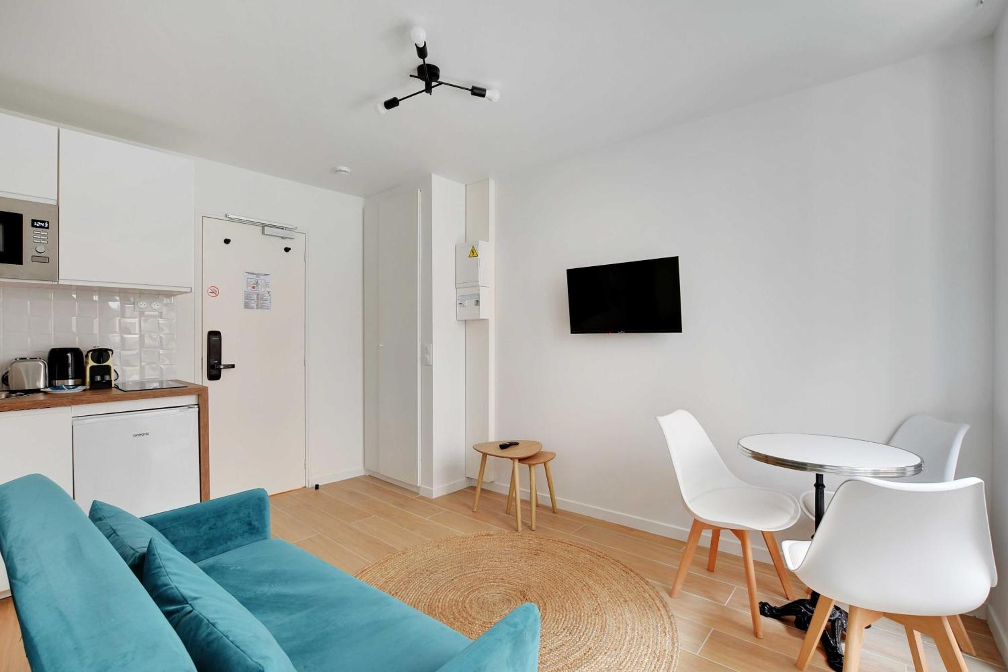 Newly Renovated Appartements Residence Republique Париж Екстериор снимка