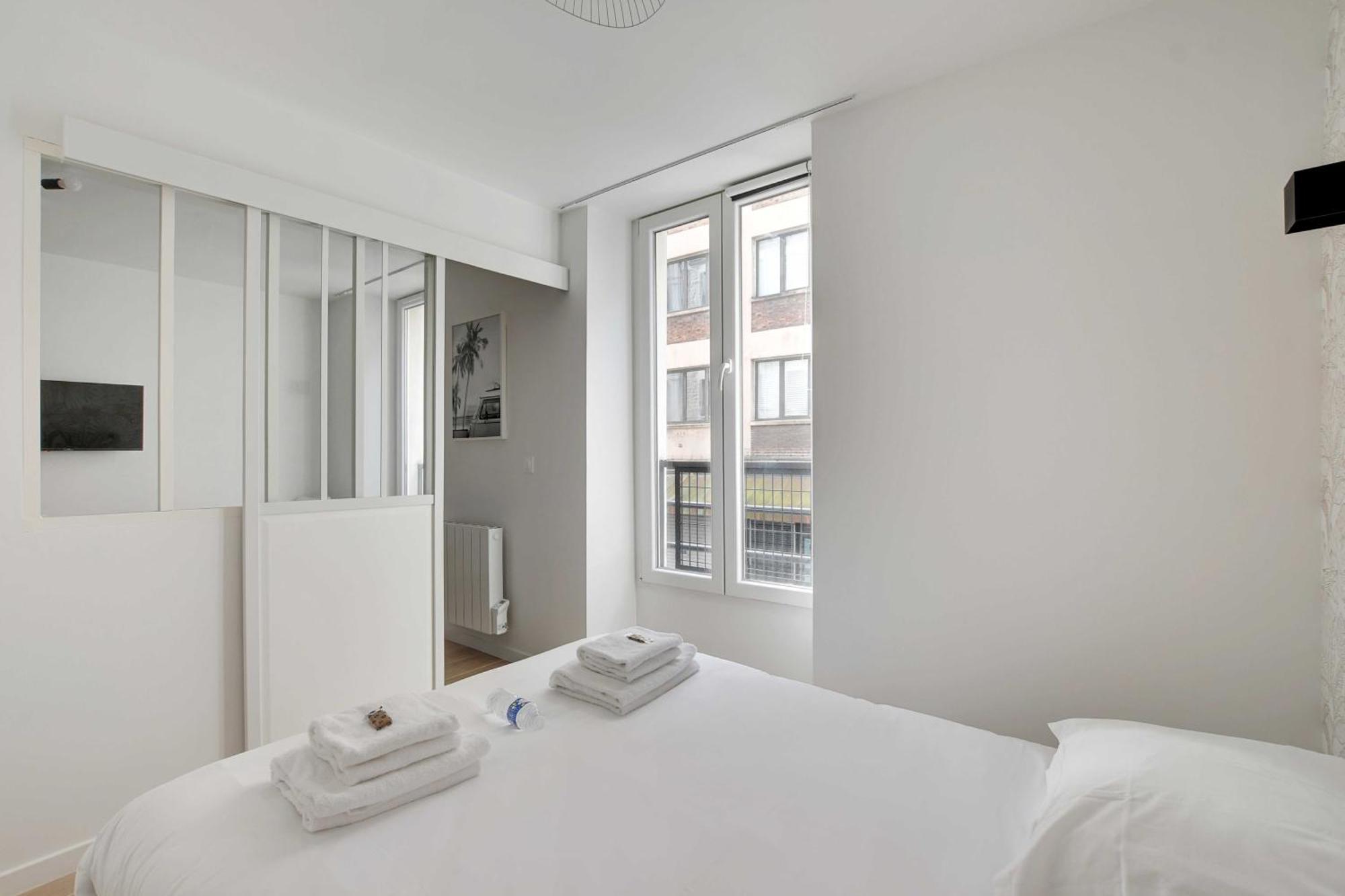 Newly Renovated Appartements Residence Republique Париж Екстериор снимка