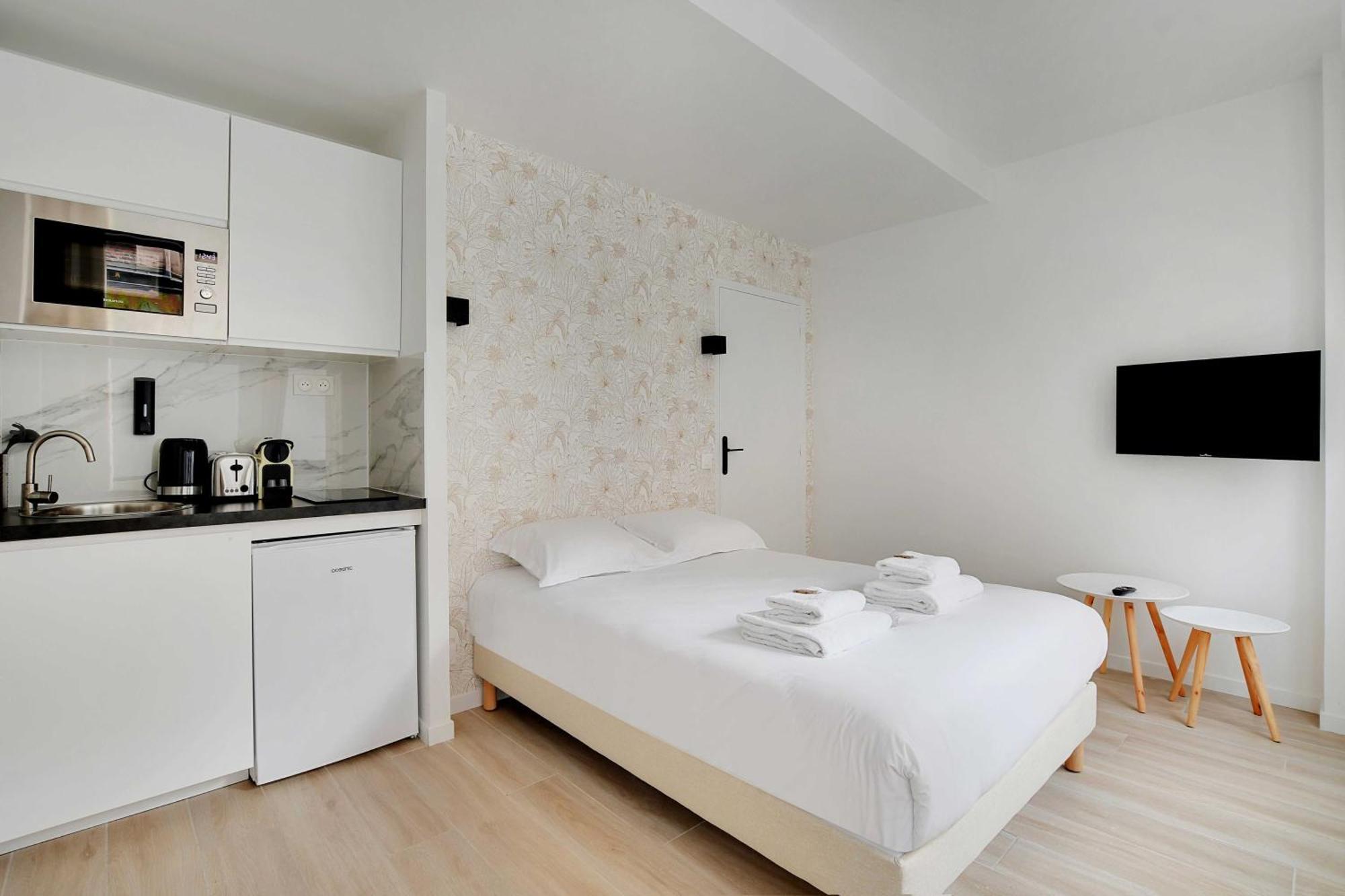 Newly Renovated Appartements Residence Republique Париж Екстериор снимка