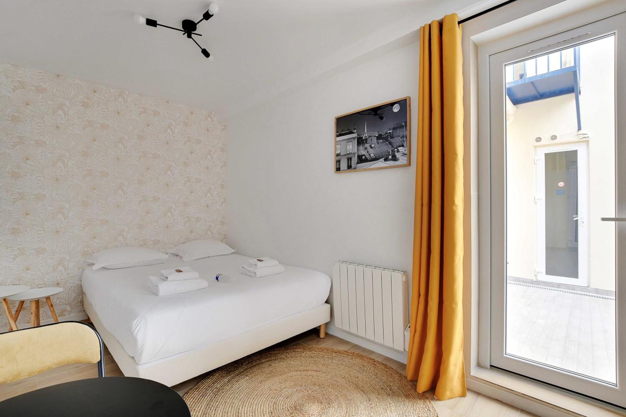 Newly Renovated Appartements Residence Republique Париж Екстериор снимка
