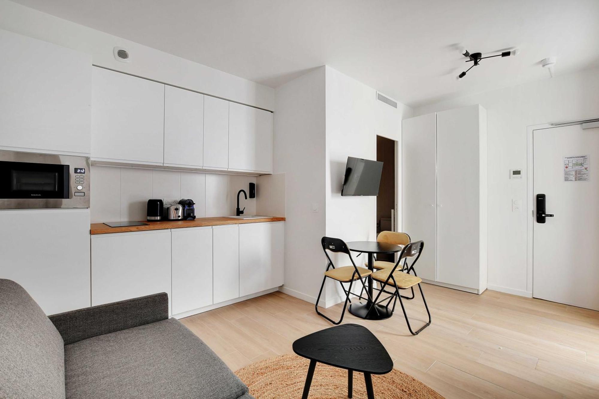 Newly Renovated Appartements Residence Republique Париж Екстериор снимка