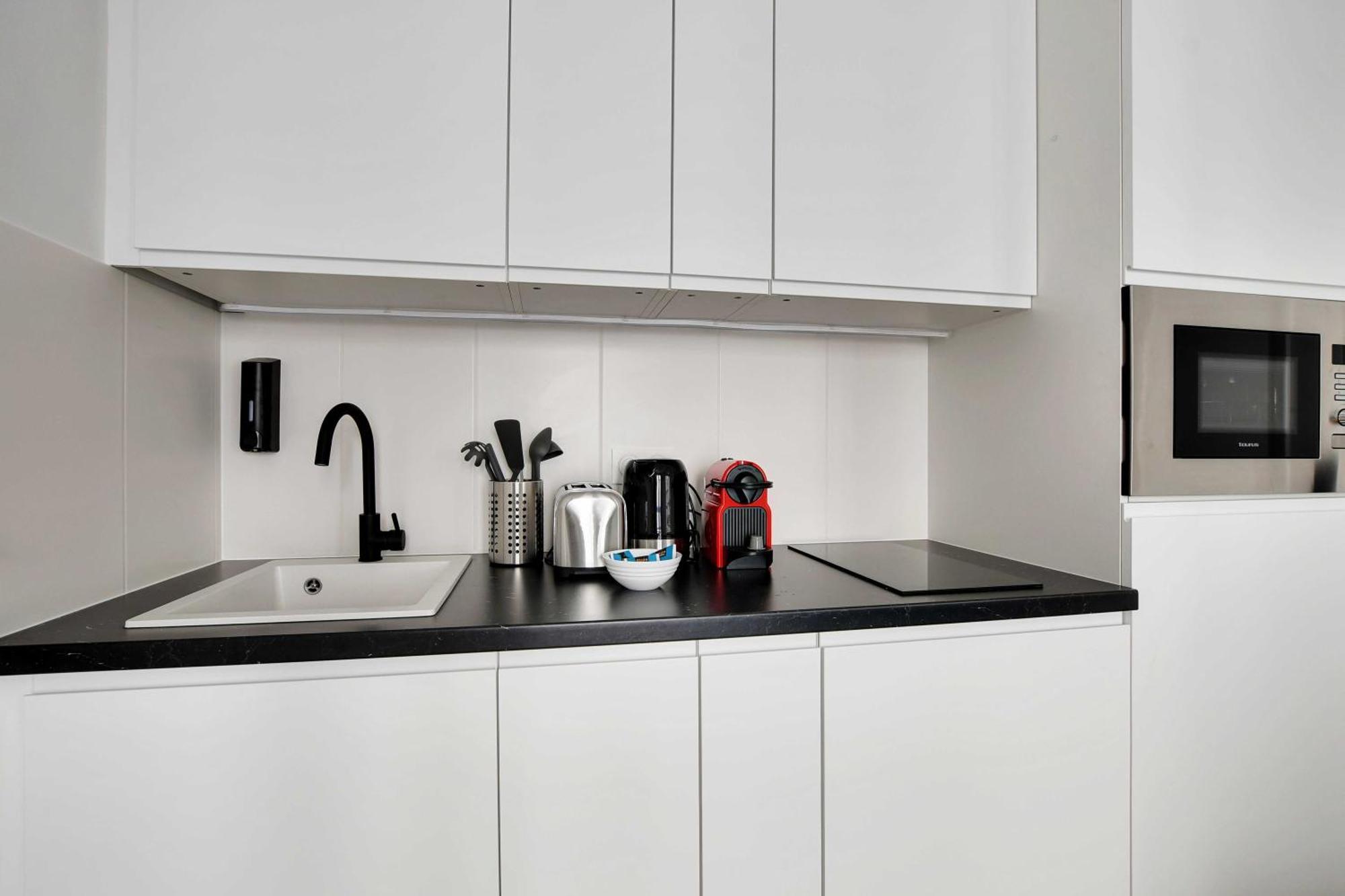 Newly Renovated Appartements Residence Republique Париж Екстериор снимка