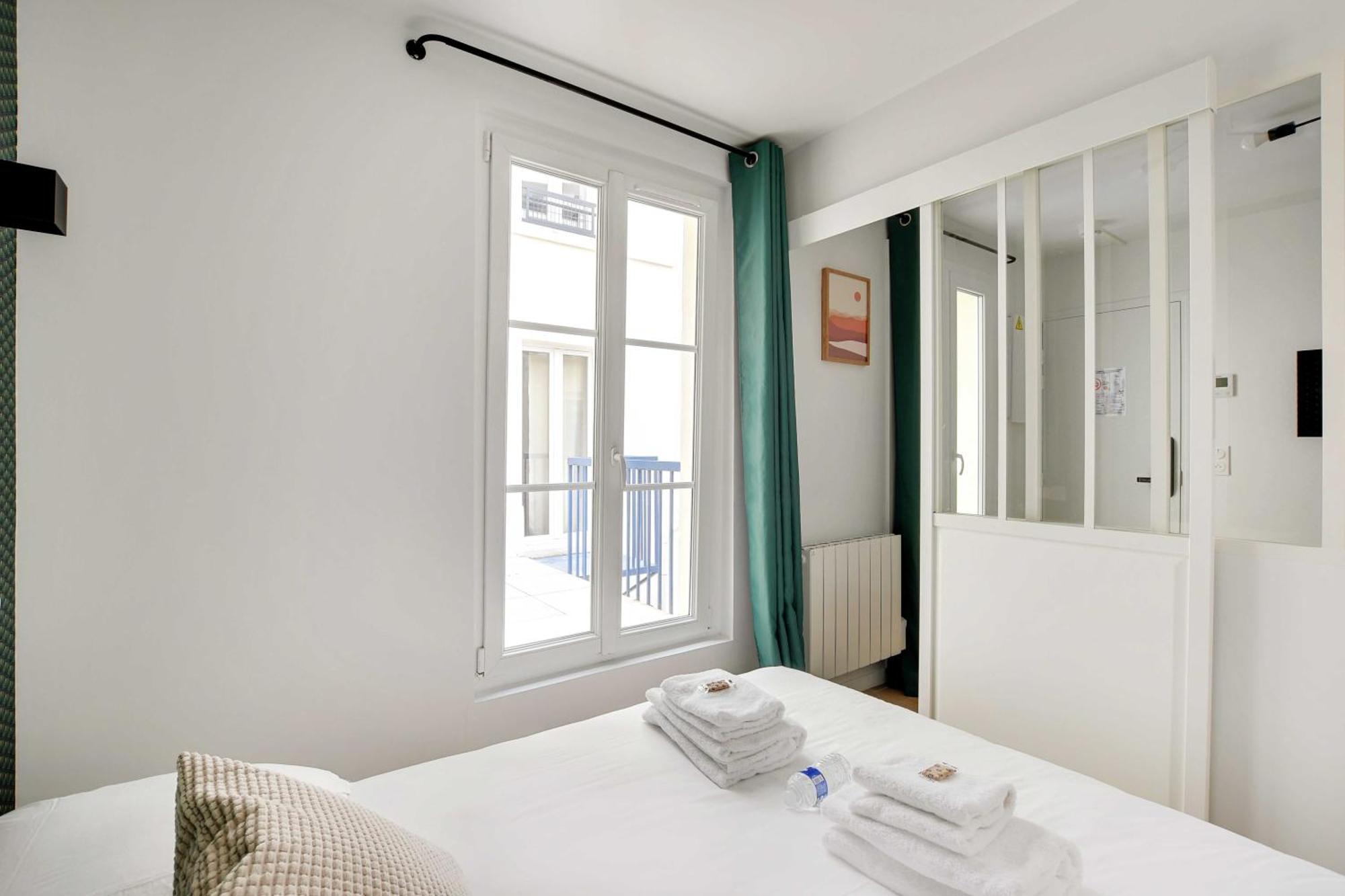 Newly Renovated Appartements Residence Republique Париж Екстериор снимка