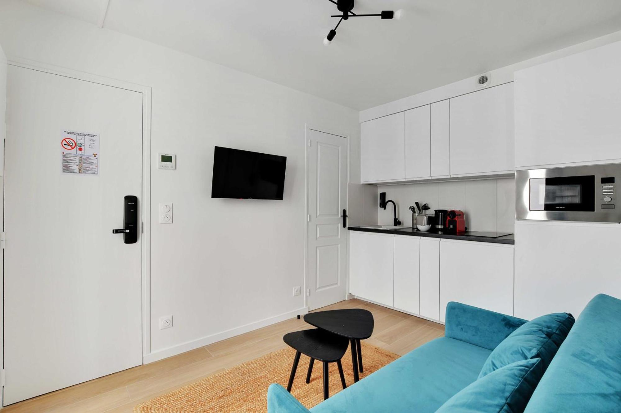 Newly Renovated Appartements Residence Republique Париж Екстериор снимка