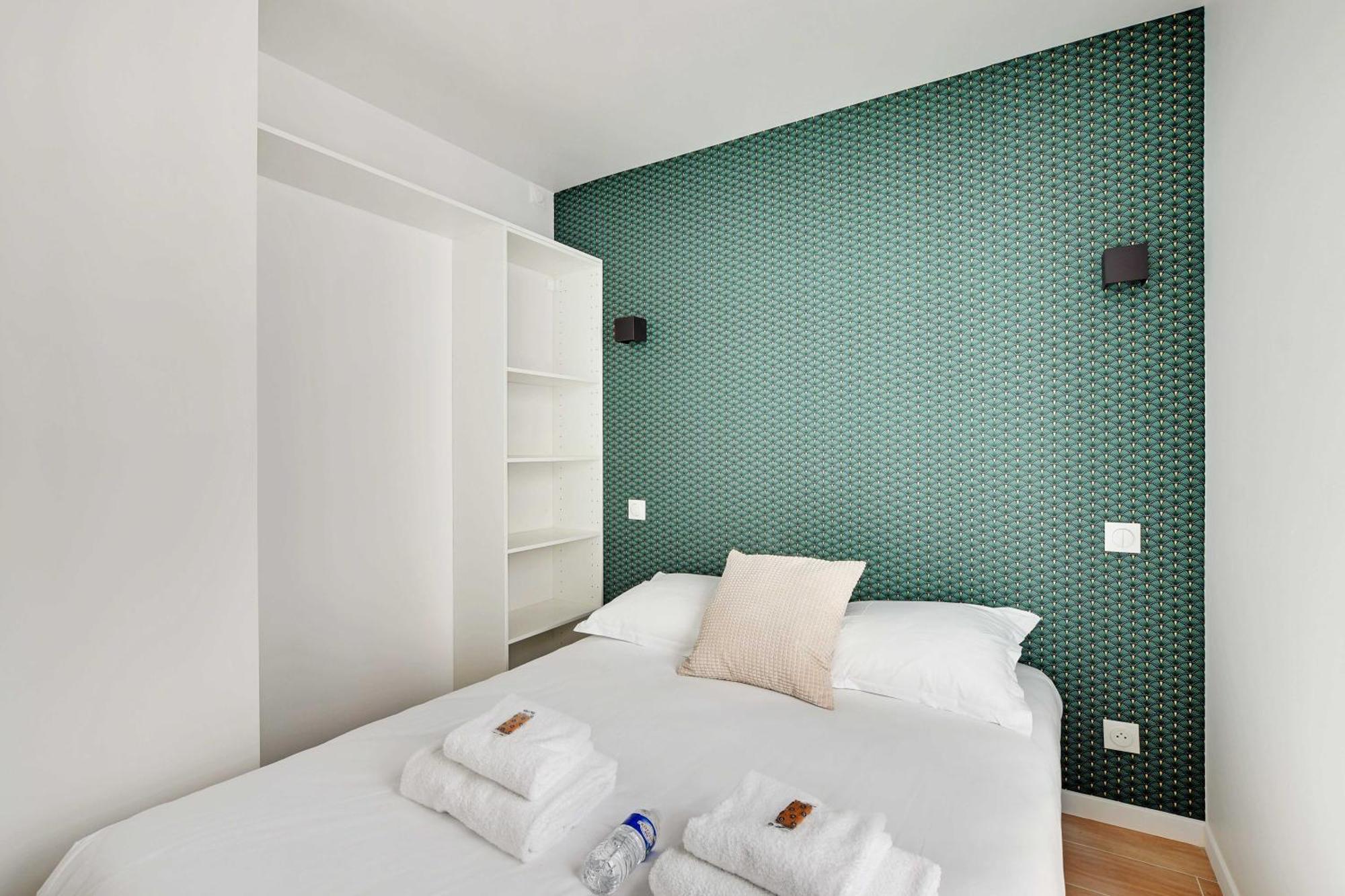 Newly Renovated Appartements Residence Republique Париж Екстериор снимка