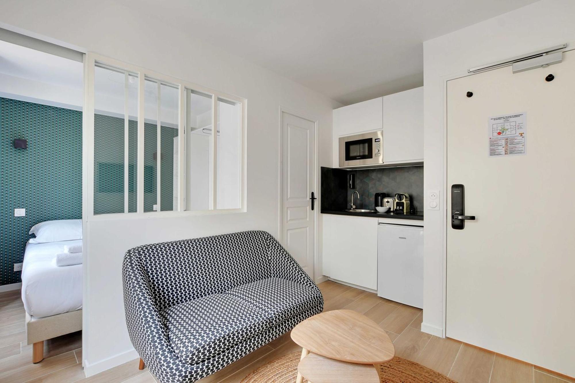 Newly Renovated Appartements Residence Republique Париж Екстериор снимка
