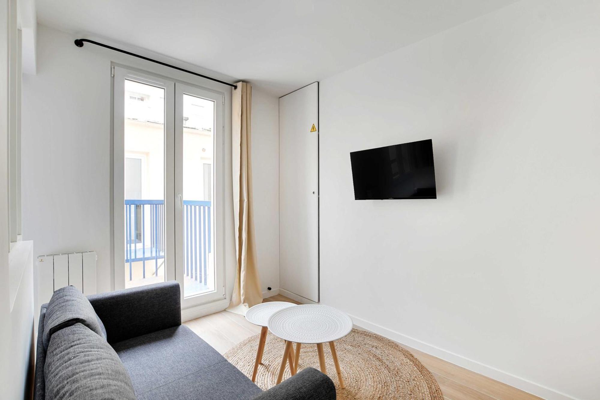 Newly Renovated Appartements Residence Republique Париж Екстериор снимка